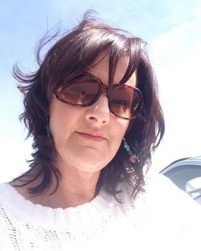 USA Sugar Mummy WhatsApp Number + Direct Visa To Live And Work
