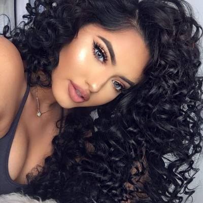 Dubai Sugar Mummy Needs A Guy Like YOU